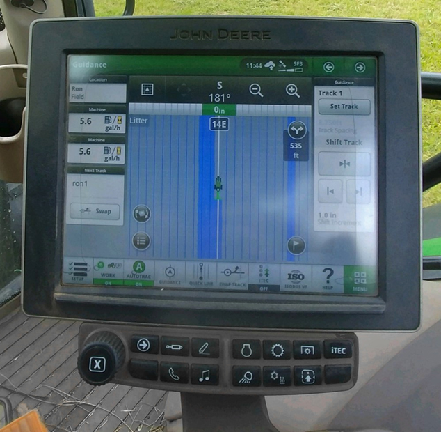 tractor-guidance screen as seen during a fertilizer application